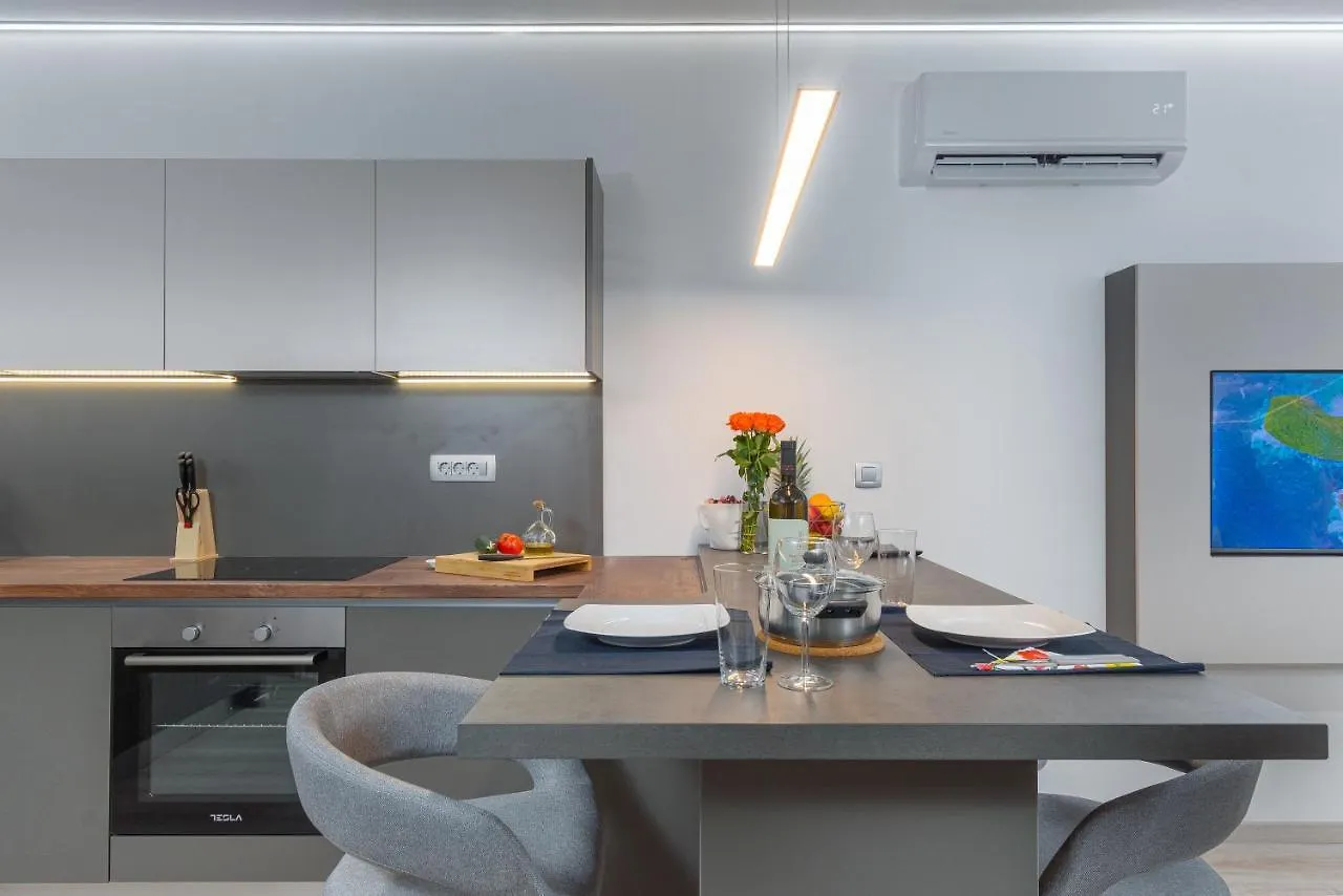 Apartment Ena Near Pula Amphitheater